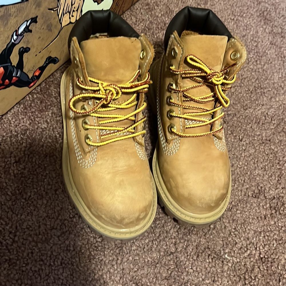 Timberlands - Picture 2 of 6